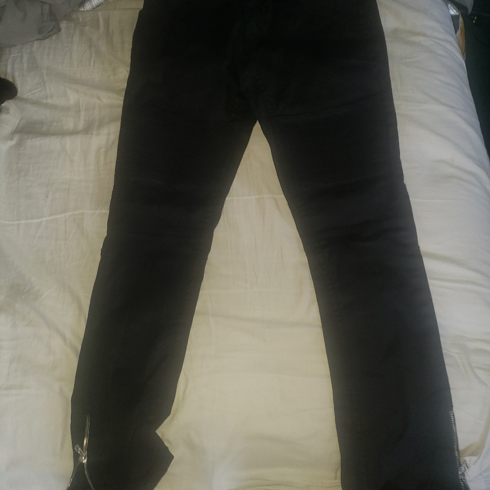 Jean's men